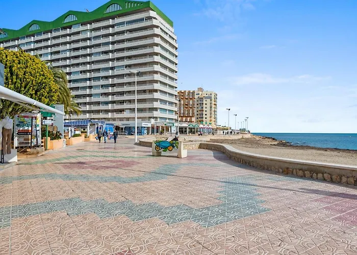 Aquarium - Plusholidays Apartment Ifach